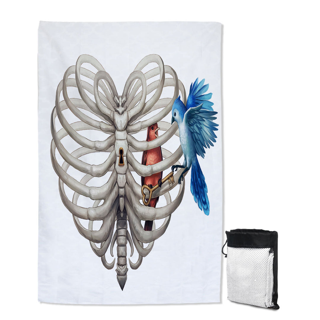 Artistic Quick Dry Beach Towel for Travel Birds Heart Cage
