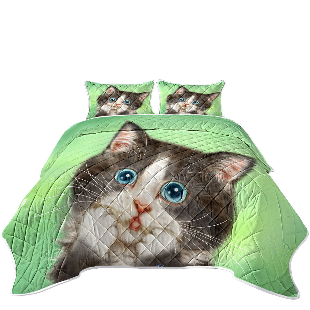 Baby Designs Lovely Sweet Kitten over Green Summer Quilt