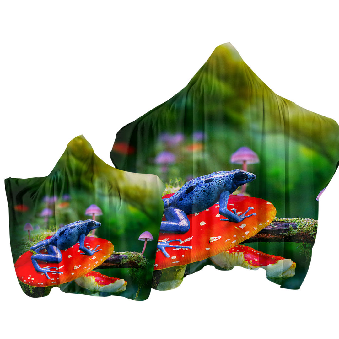 Beautiful Nature Frog on Mushroom Towel Hoodie