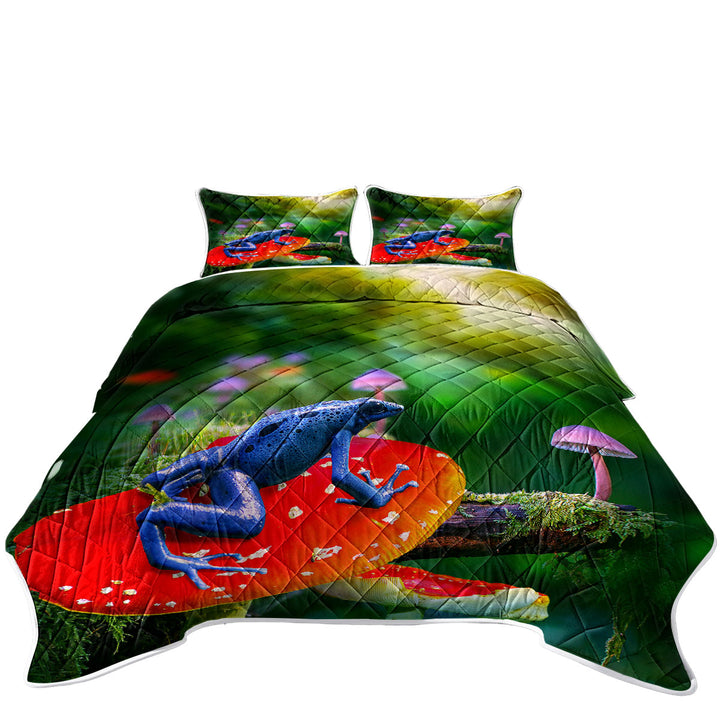 Beautiful Nature Frog on Mushroom Twin Quilt