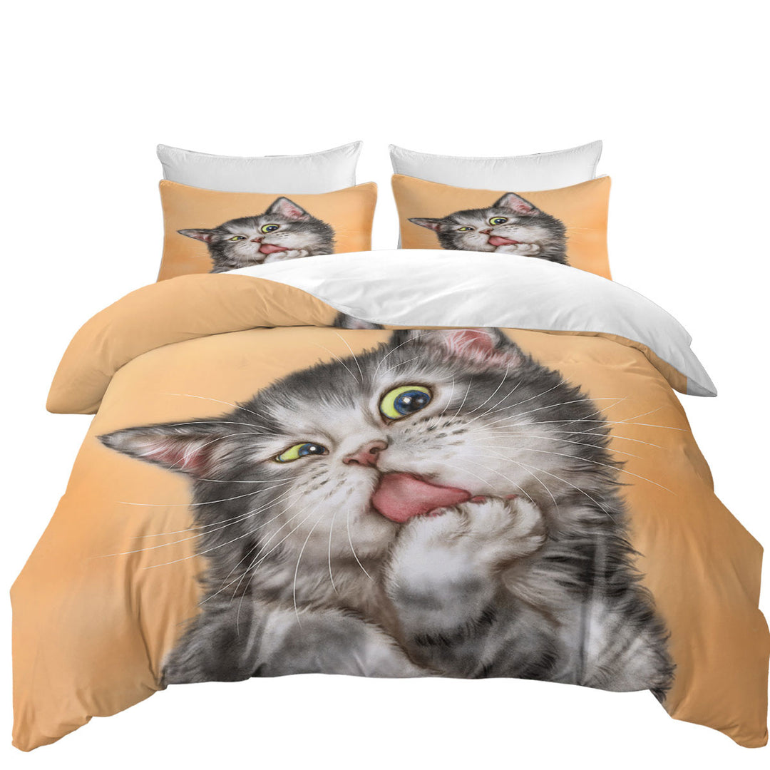 Bed Covers with Art Drawing Cats Beautiful Licking Grey Kitten
