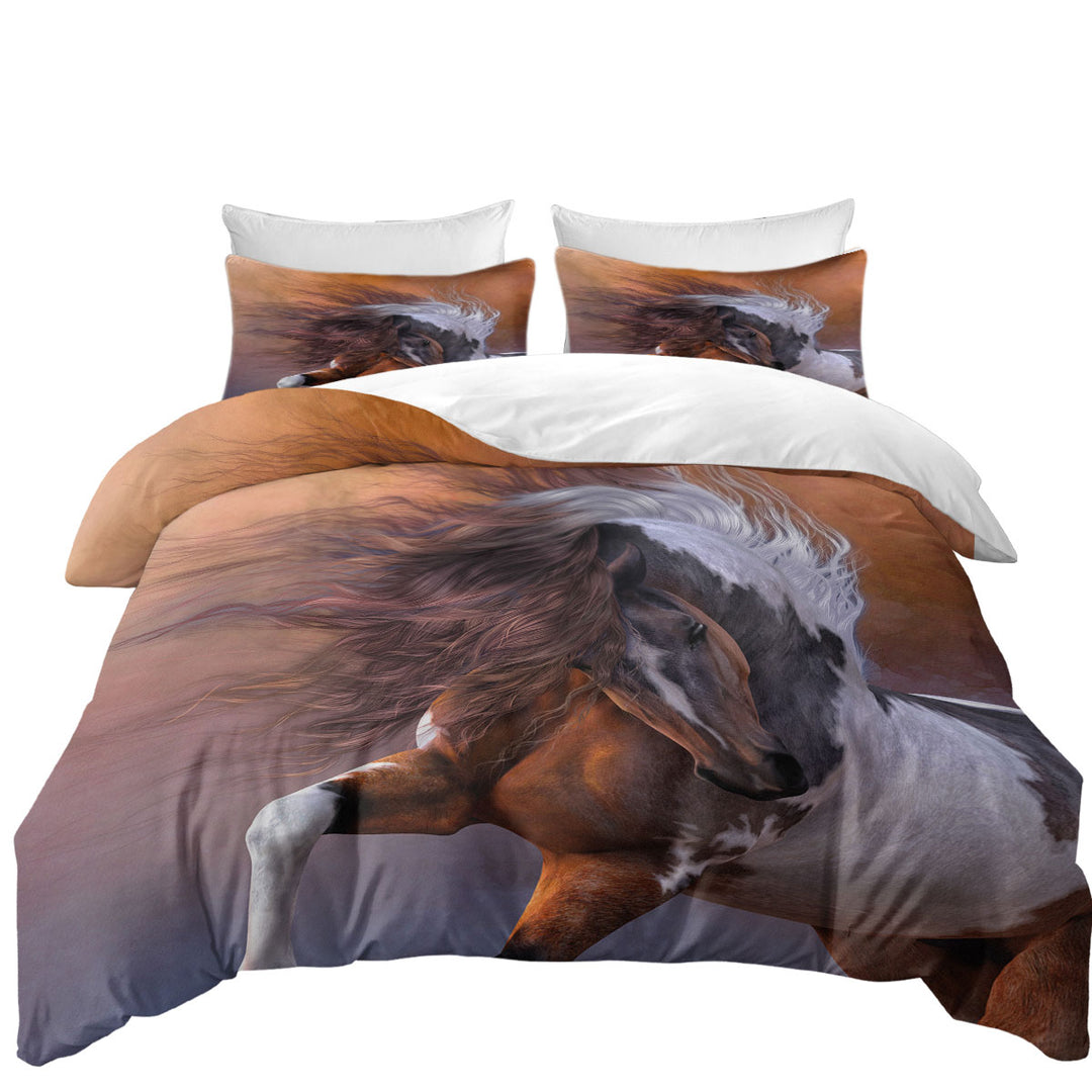 Bed Covers with Beautiful Brown and White Pinto Horse
