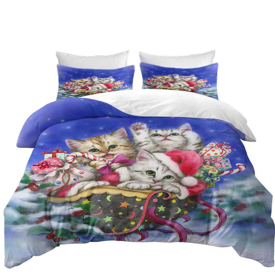 Bed Covers with Christmas Gift Three Lovely Kittens in Sleigh