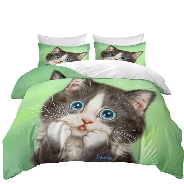 Best Duvet Covers with Baby Designs Lovely Sweet Kitten over Green