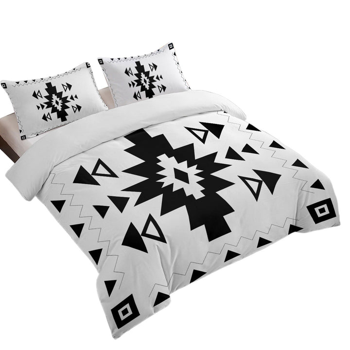 Black and White Aztec Design Quilt Cover