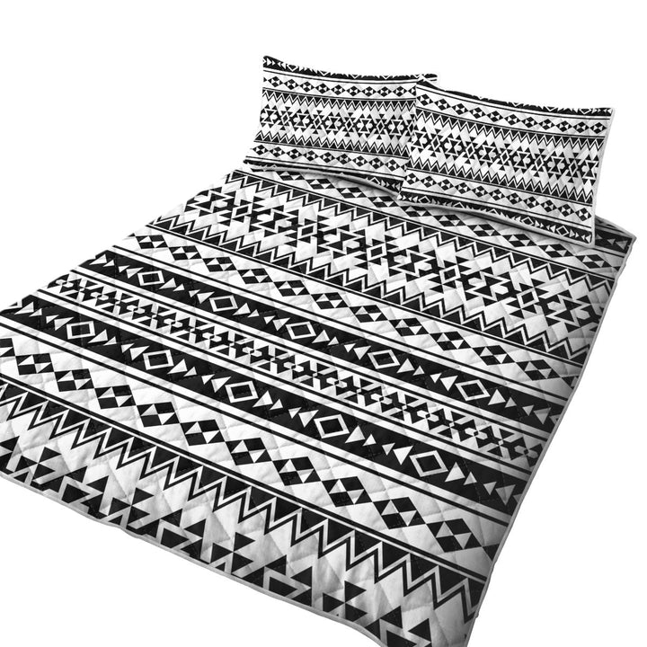 Black and White Aztec Stripes King Size Quilt Sets