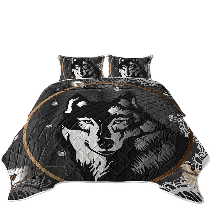 Black and White Wolf Portrait Summer Quilt