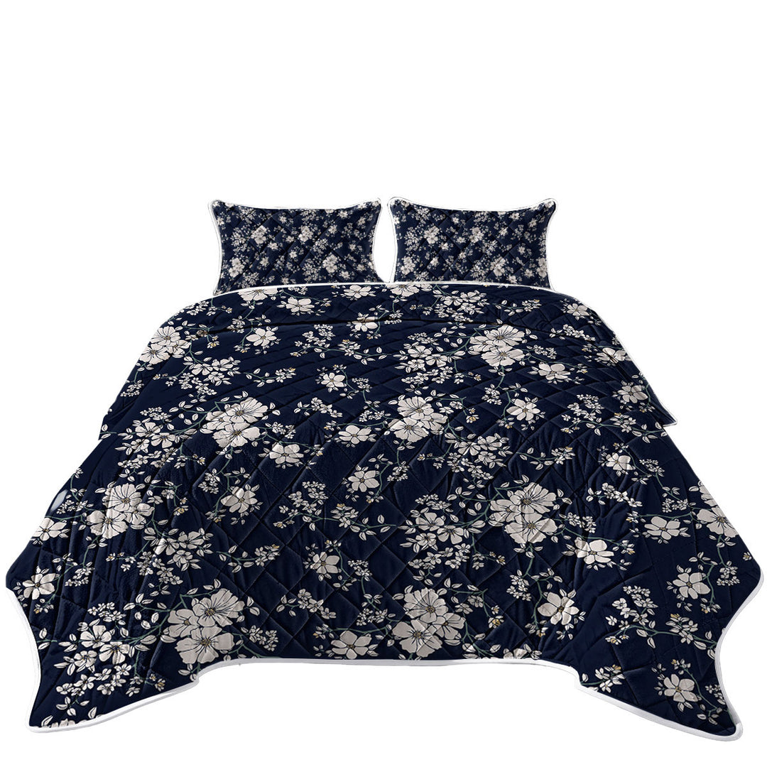 California King Quilt Sets with Dark Blue Background for White Floral