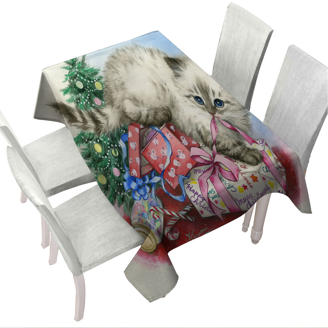 Christmas Design Cute Kitten is Opening Presents Custom table Covers