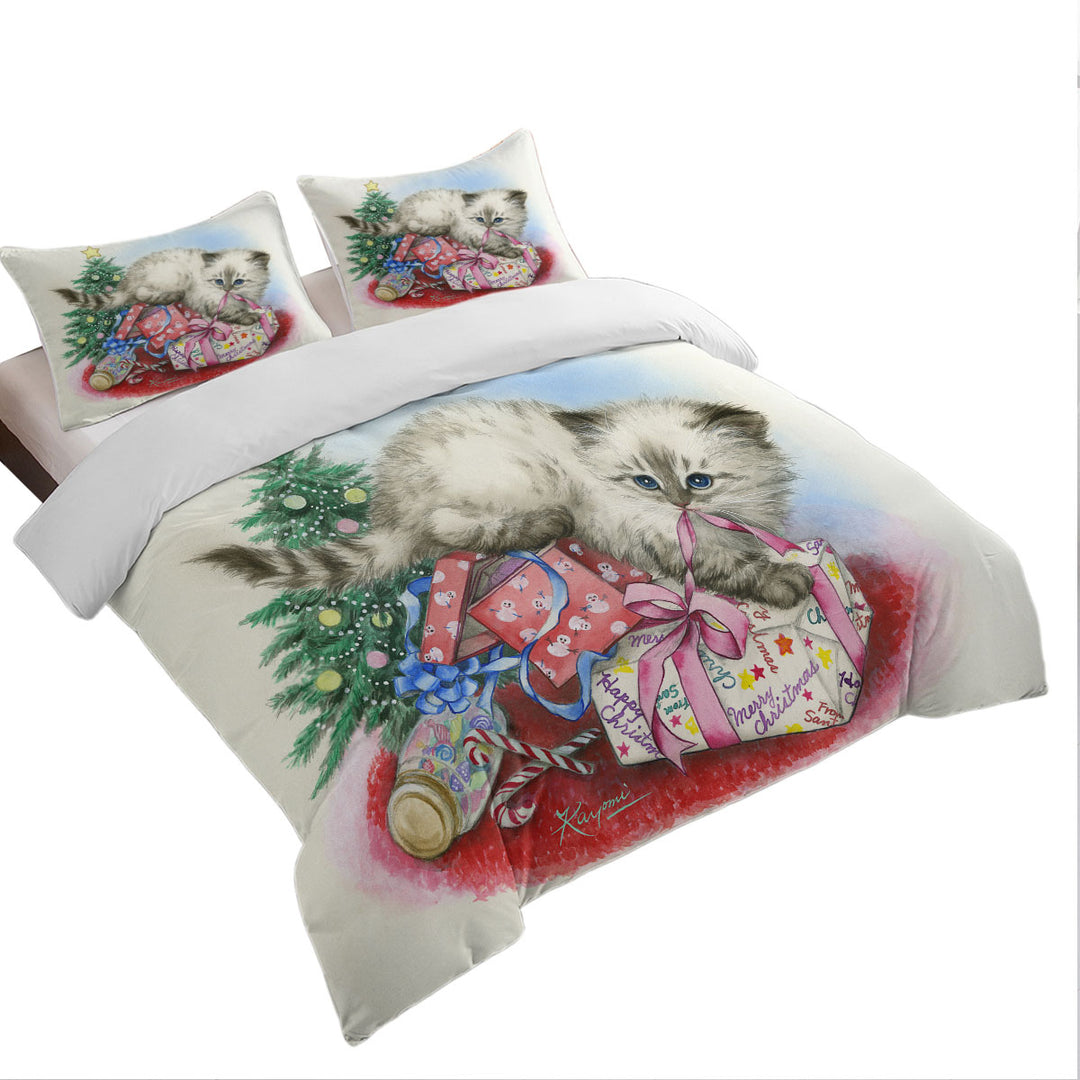 Comforter Cover with Christmas Design Cute Kitten is Opening Presents