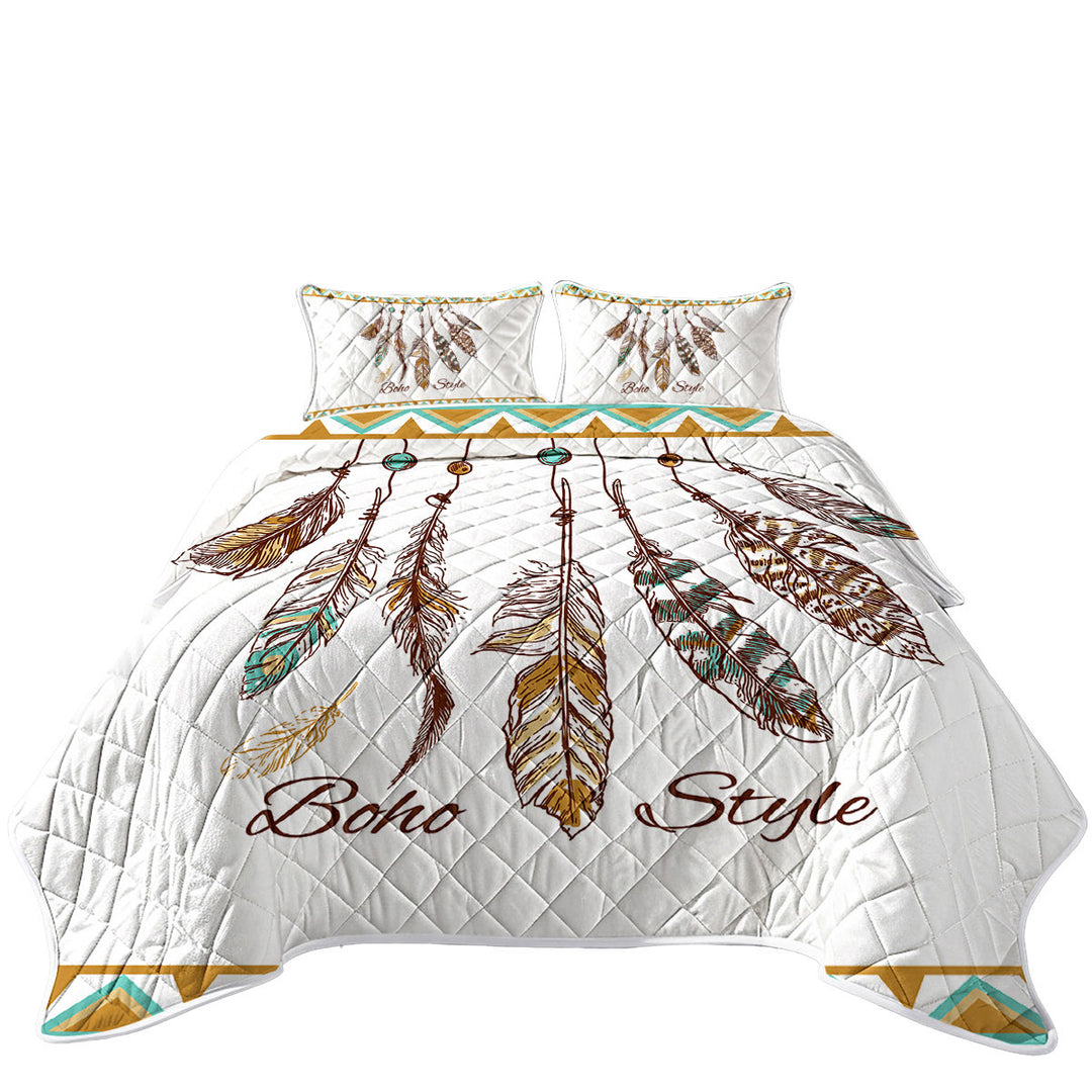 Coverlet with Boho Style Feathers
