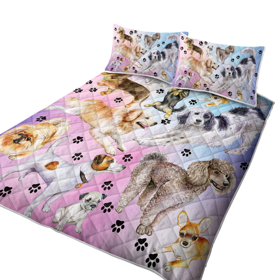 Coverlet with Cute Dogs Over Purplish