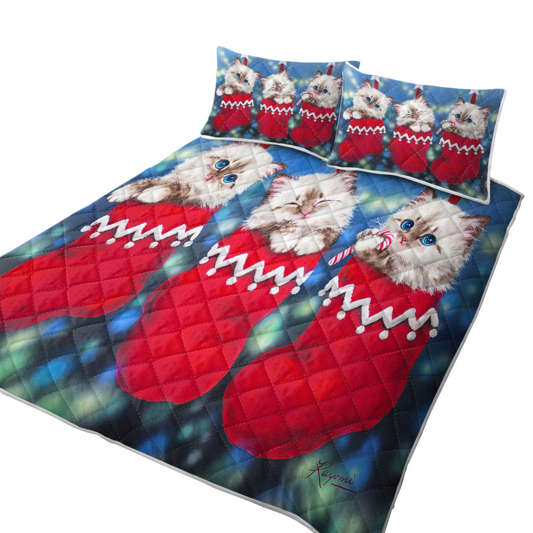 Cute Christmas Design Trio Kittens in Red Socks Coverlet