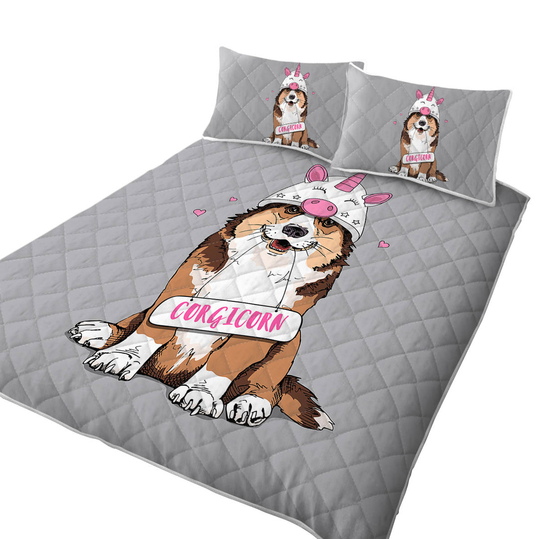 Cute Corgi Dog as A Unicorn Corgicorn Quilt