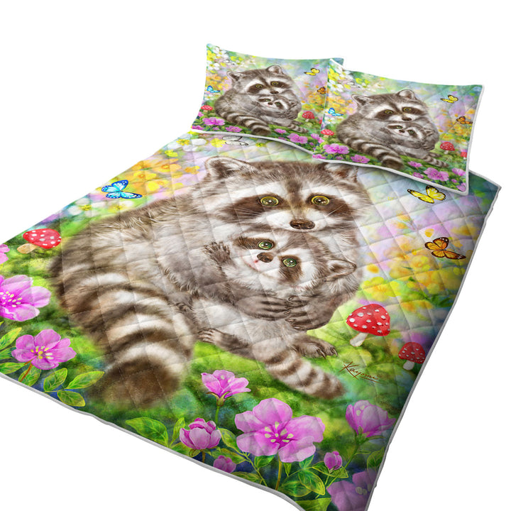 Cute Wildlife Animal Art Adorable Raccoons King Size Quilt Sets
