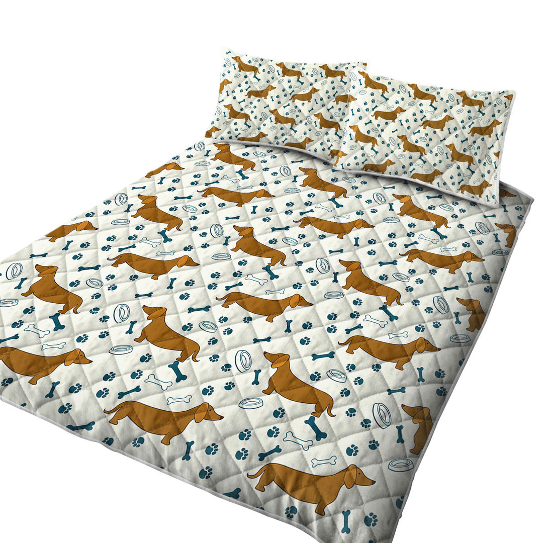 Dog Paw Bone and Dachshund King Quilt