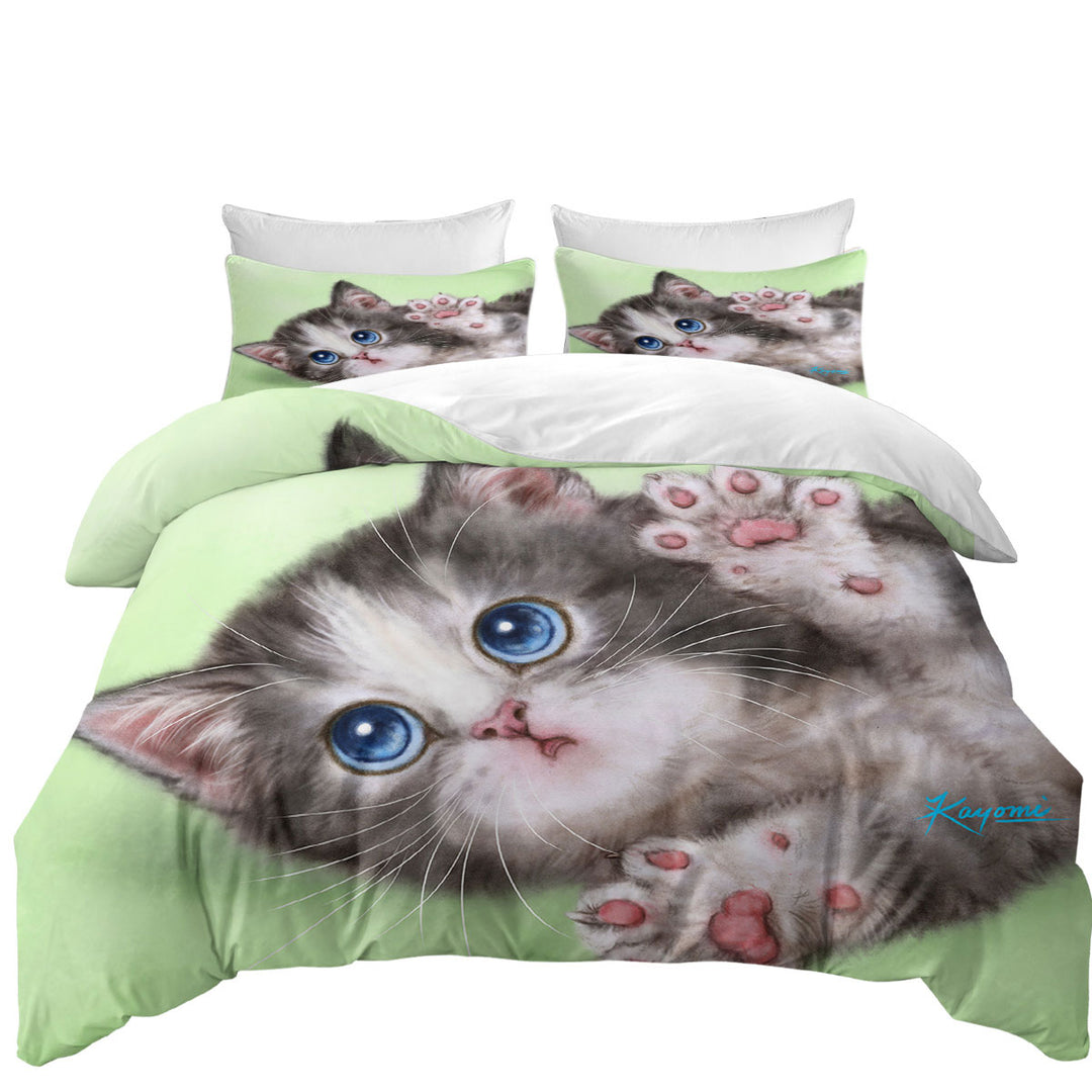 Donna Covers with Cute Kittens Drawings Grey Tabby Kitty Cat