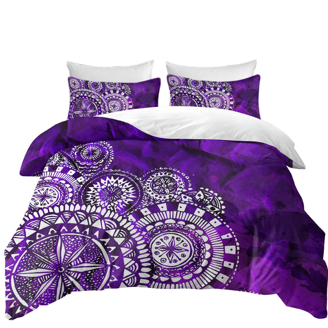 Duvet Cover with White Mandalas Over Purple
