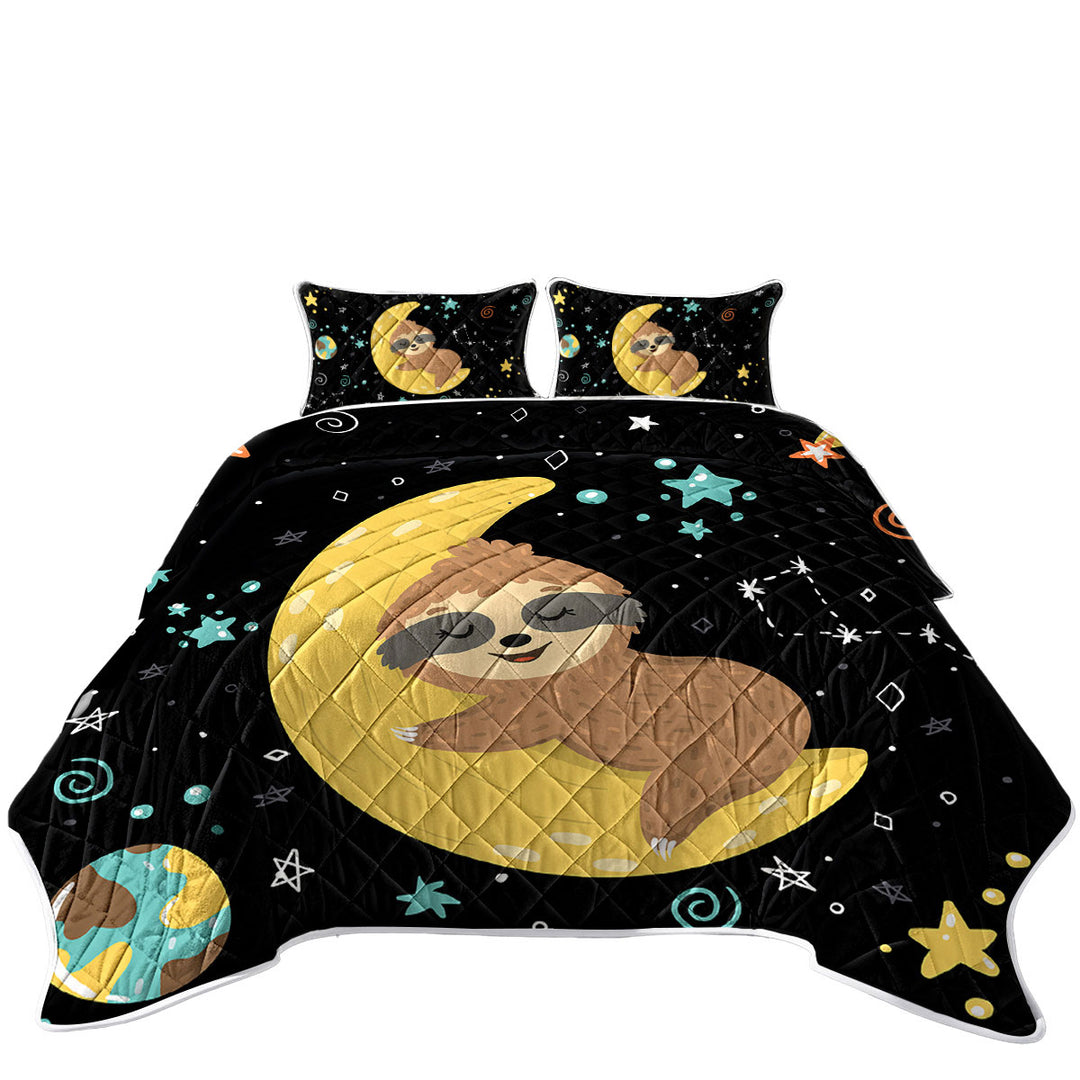 Funny Astronaut Sloth Sleeping on the Moon King Size Quilt Sets