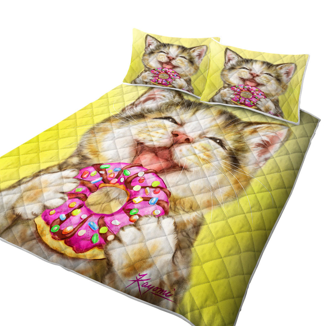 Funny Cats Happy Tabby Kitten Eating Doughnut California King Quilt Sets