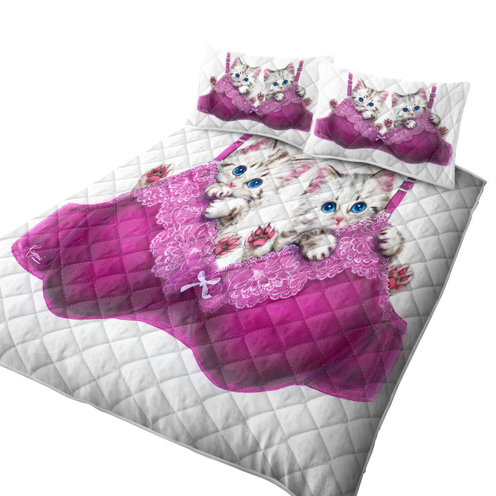 Funny Cats in Purple Bra Cute Grey Kittens Quilts
