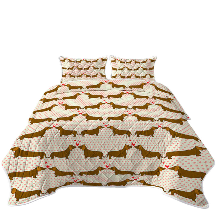 King Size Quilt with Cute Lovers Dachshund Dogs