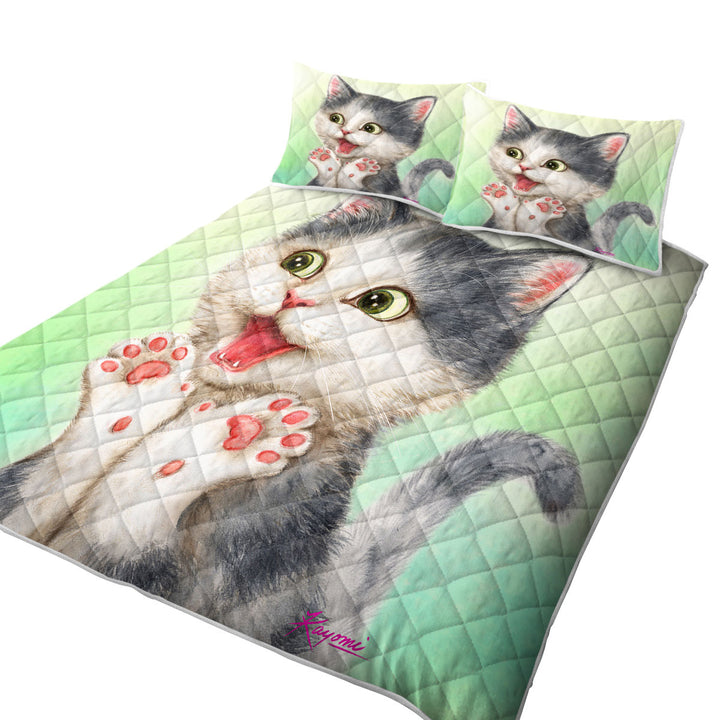 King Size Quilt with Excited Lovely Kitten for Kids