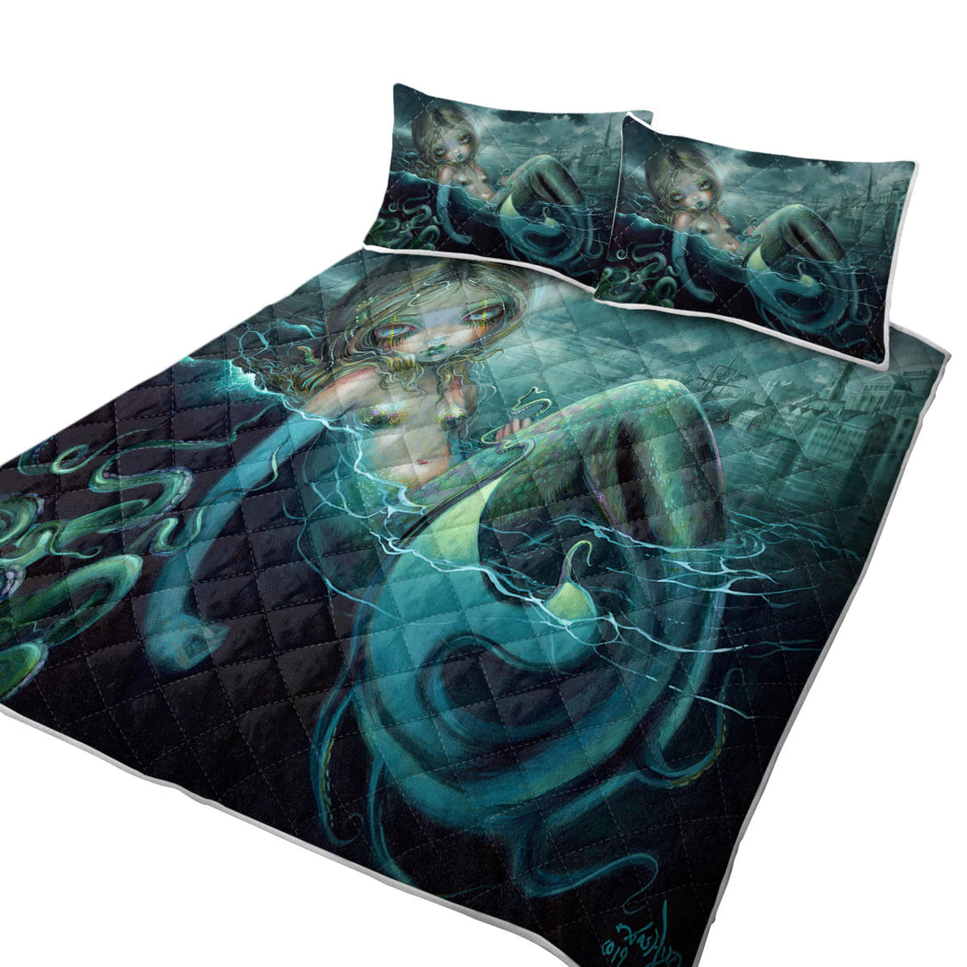 King Size Quilt with Scary Underwater Art Innsmouth Mermaid
