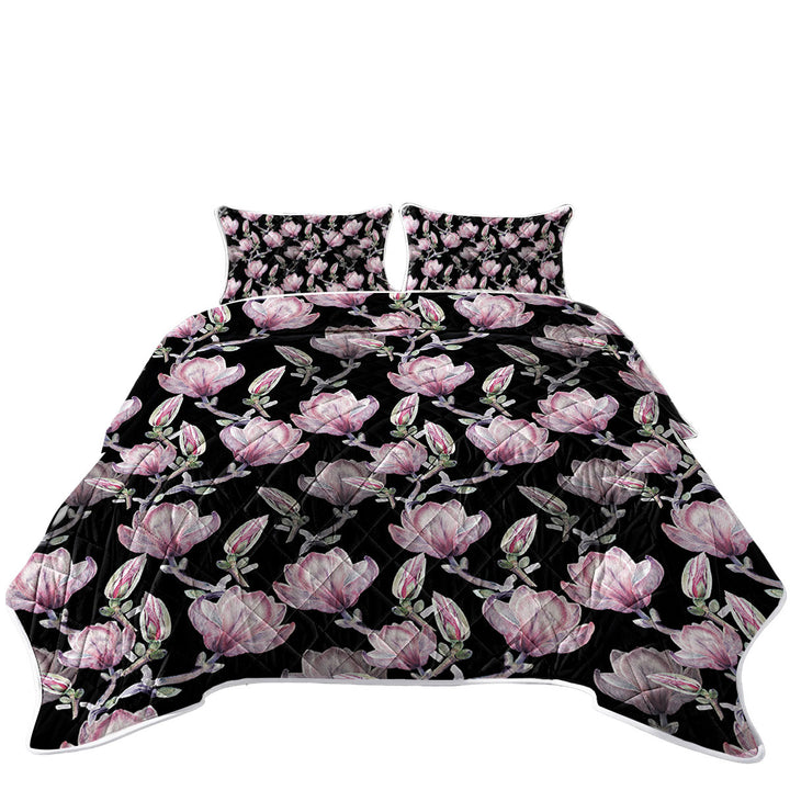 King Size Quilt with Shabby Pink Flowers