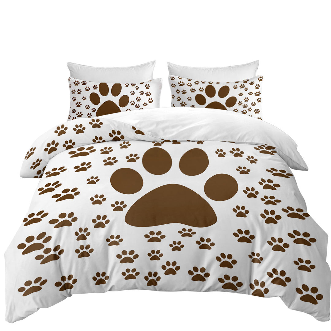 Quilt Cover with Cute Brown Dog Paw and Little Paw Pattern