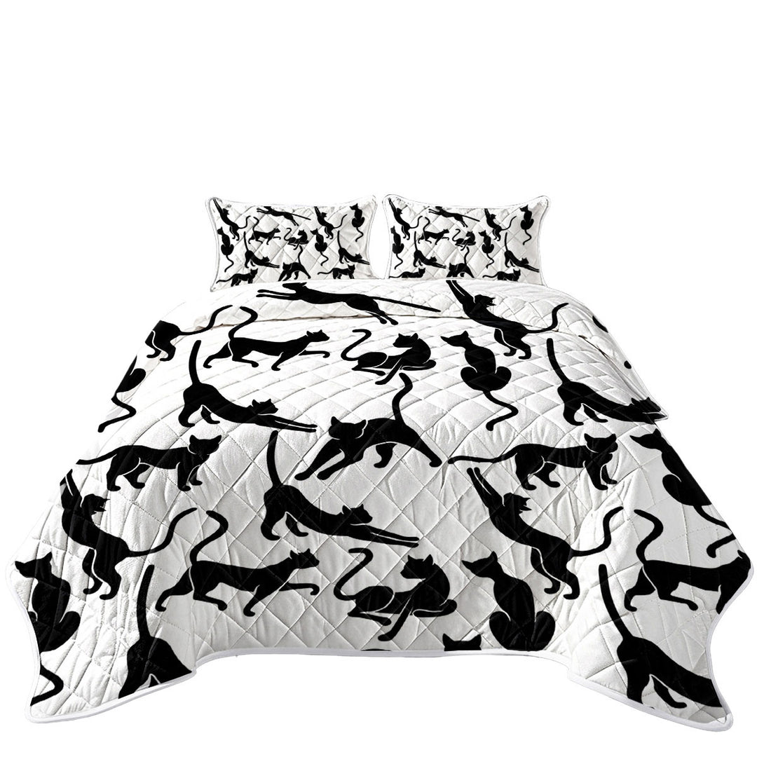 Quilt with Black and White Cat Silhouettes