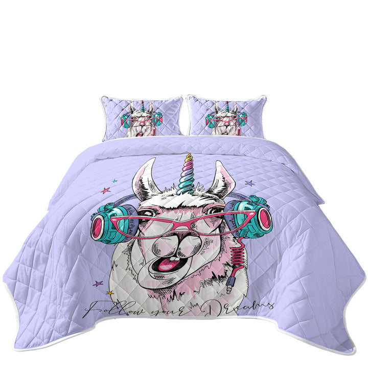 Quilt with Funny Hipster Unicorn Llama