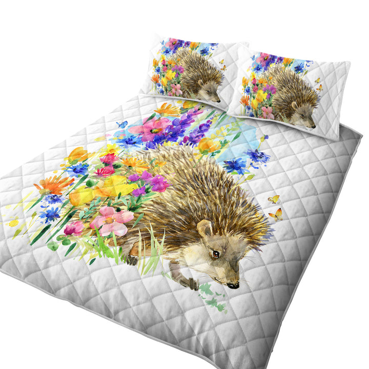 Quilts with Art Painting Flowers and Cute Hedgehog