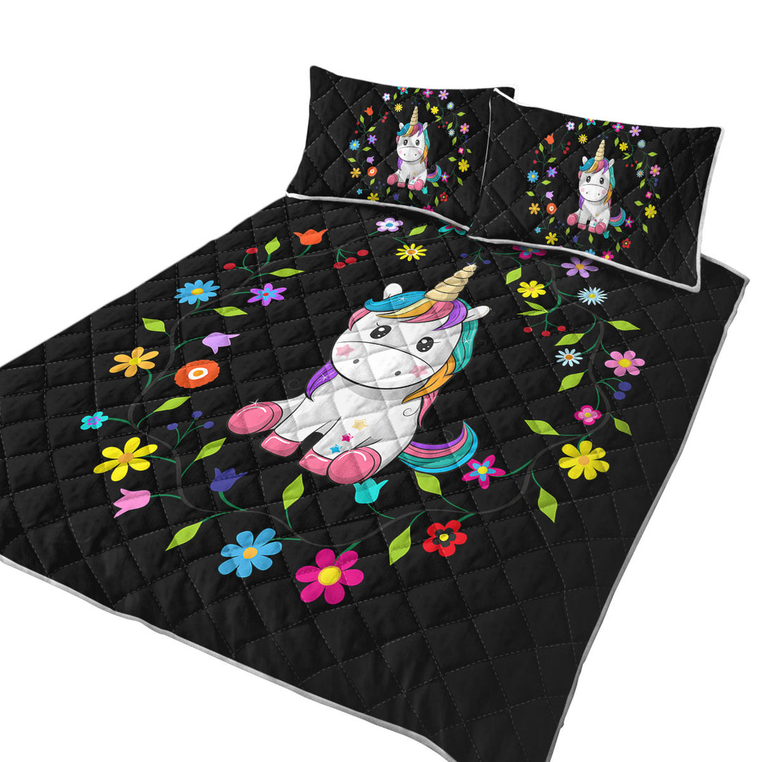 Quilts with Simple Floral Circle and Adorable Unicorn