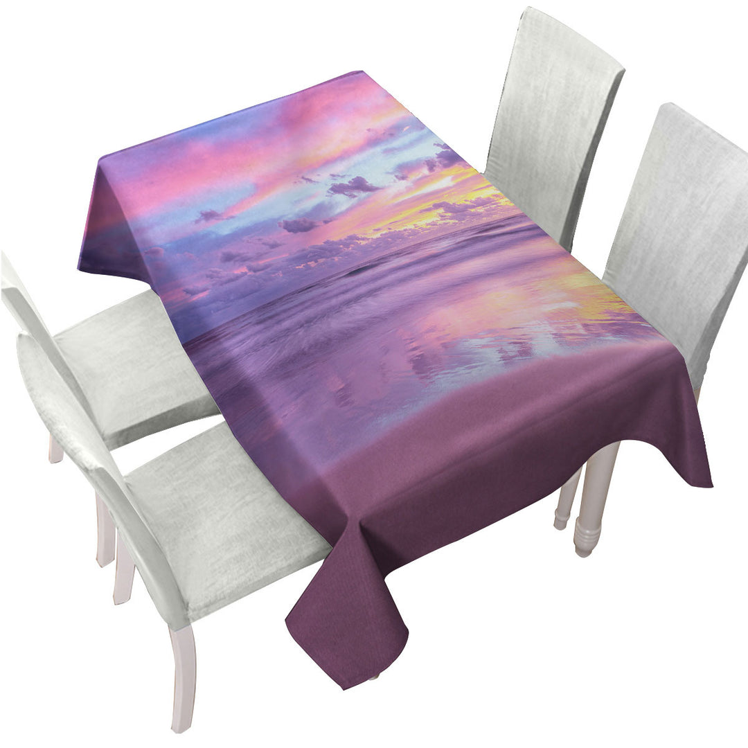 Stunning Ocean During Purplish Sunset Tablecloth