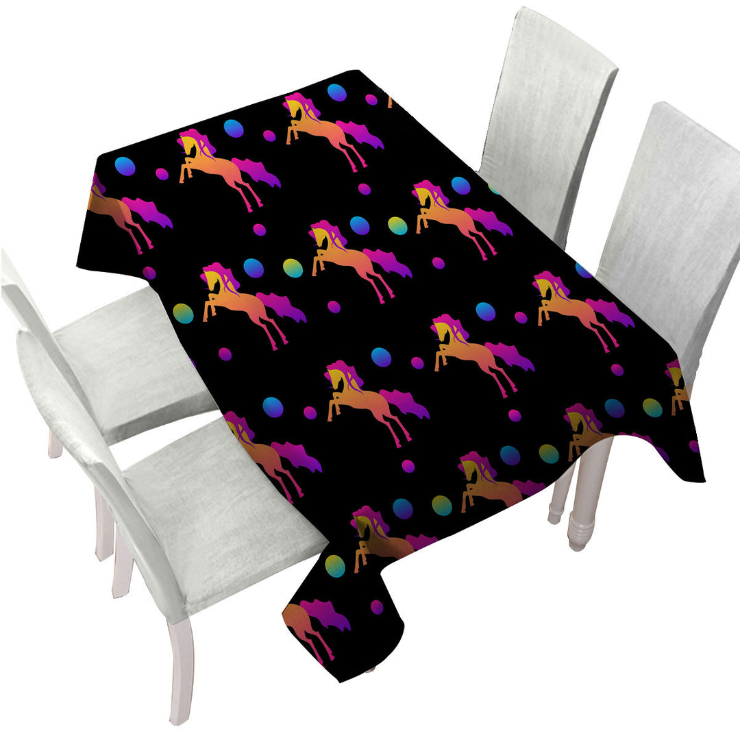 Tablecloth with Retro Colors Horse Pattern