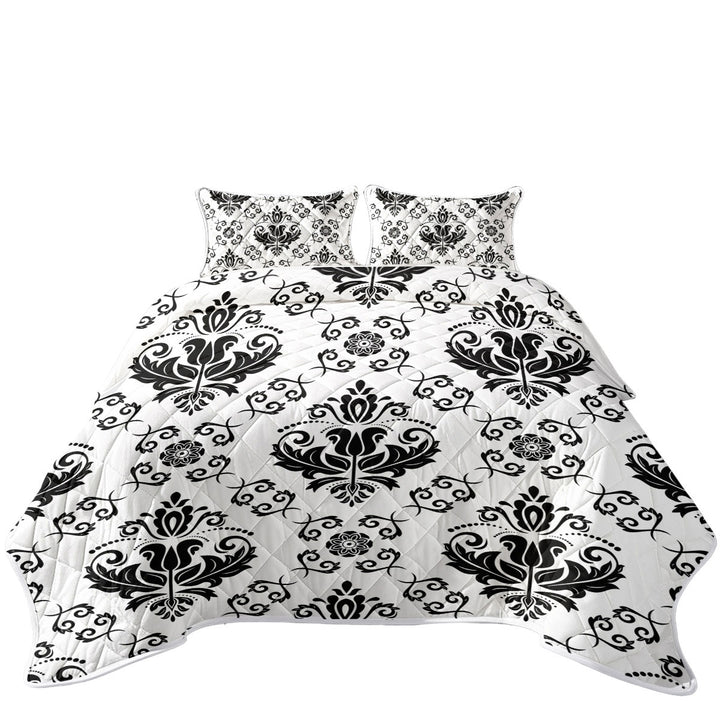 Twin Quilt with Black and White Royal Floral
