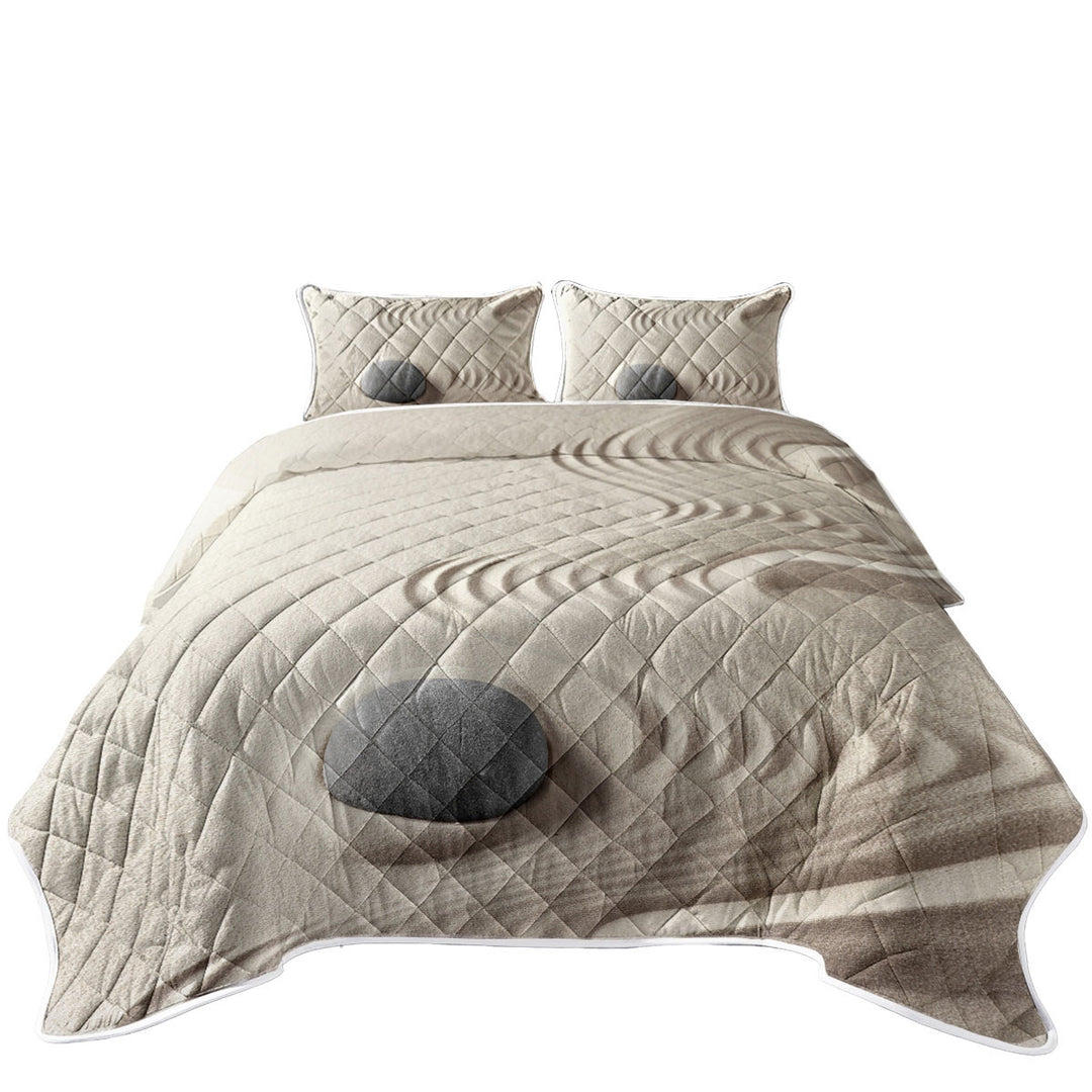 Twin Quilt with Smooth White Sand