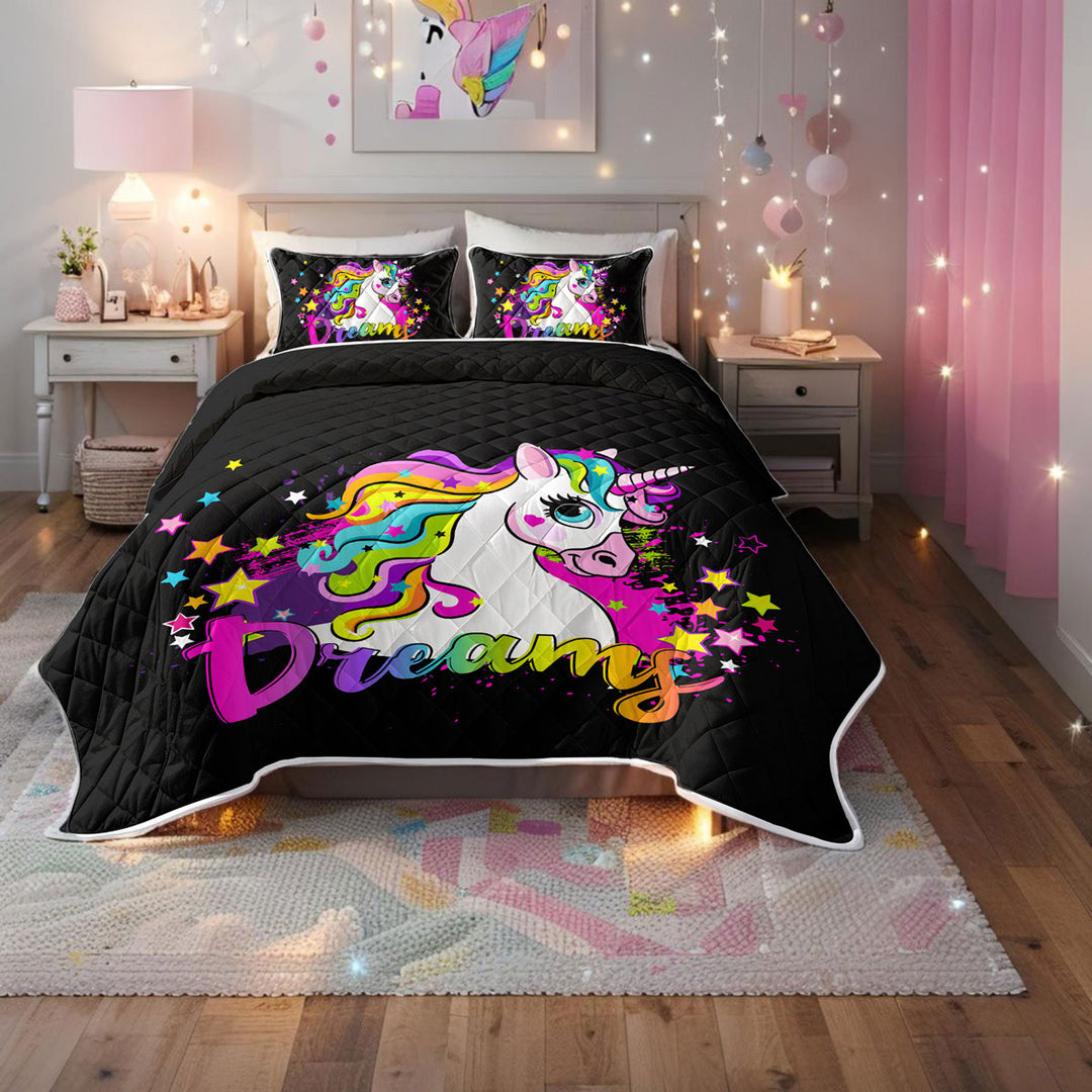 Unicorn Quilt in a Dreamy Girly Bedroom