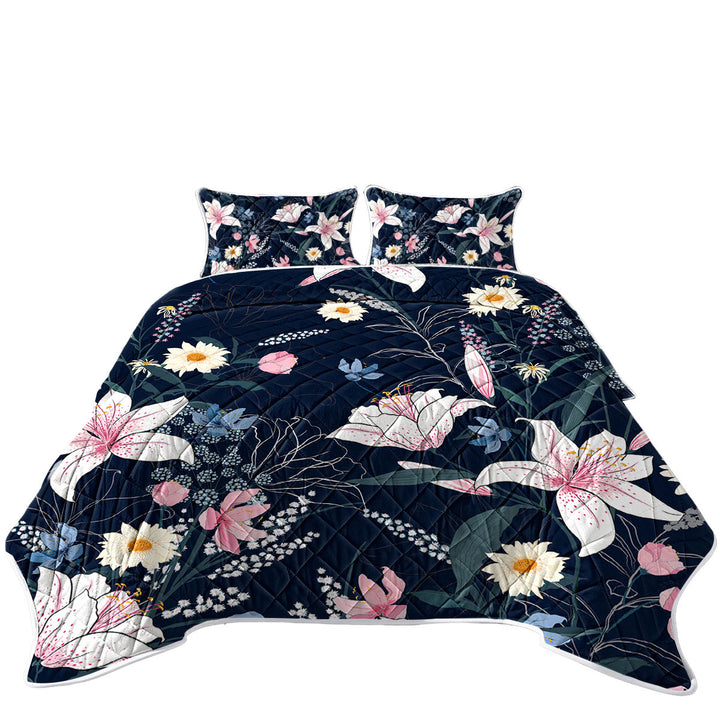 White Pink and Blue Flowers Quilts