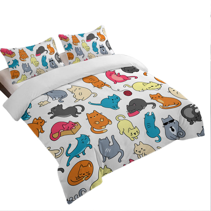 full Size Duvet Cover with Multi Colored Cats Drawings