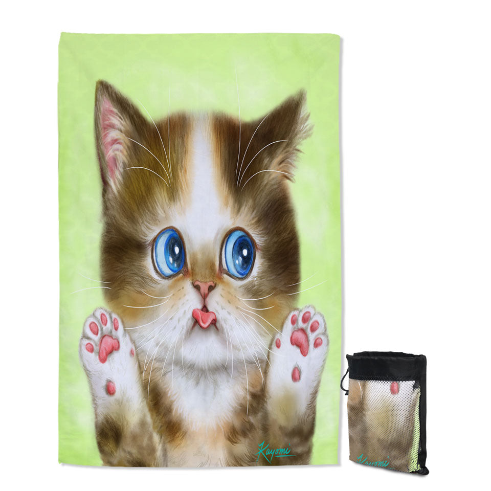 Adorable Innocent Baby Cat Quick Dry Beach Towel for Kids