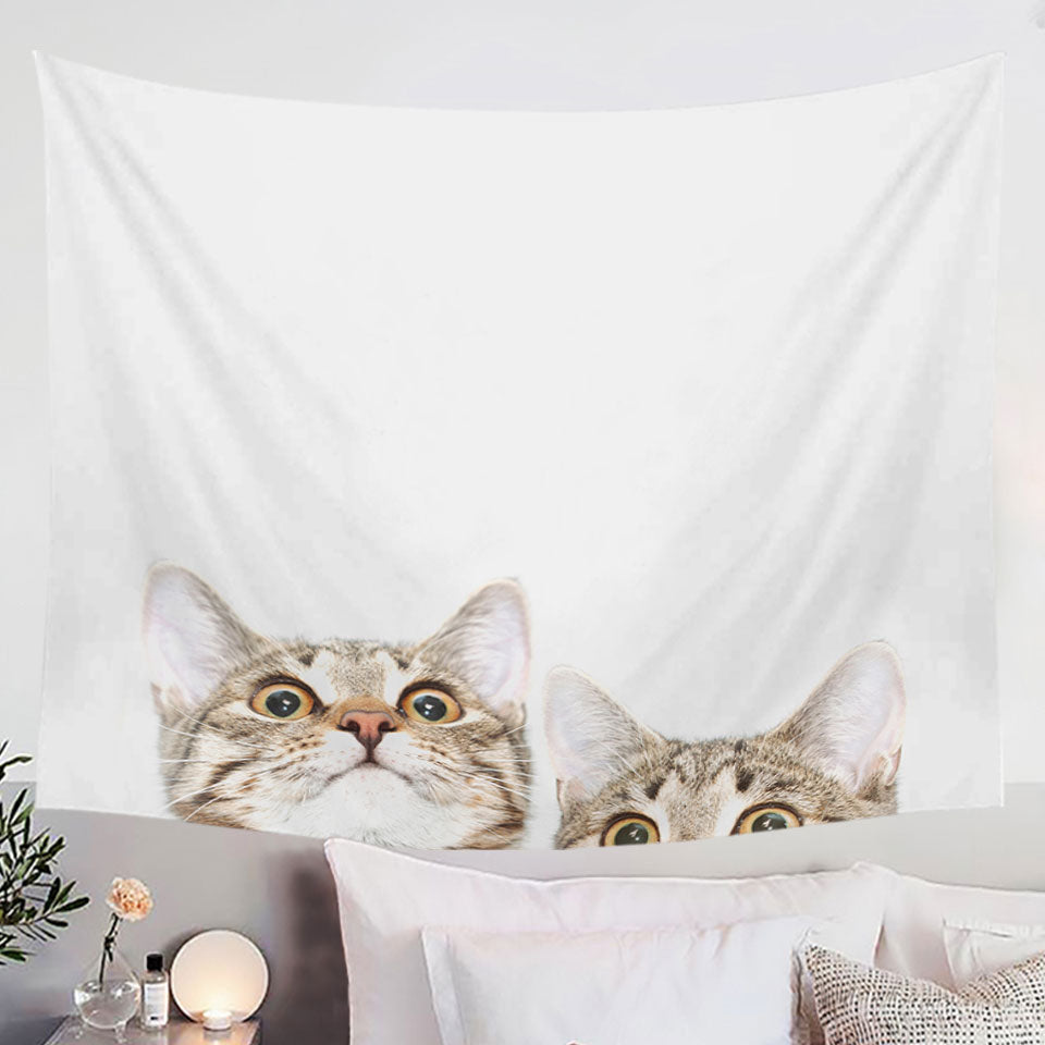 Adorable Wall Decor Tapestry with Peeking Cats