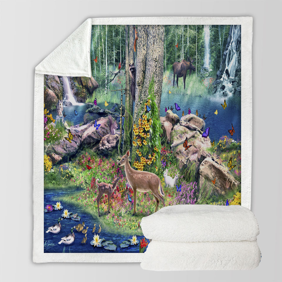 products/American-Forest-Animals-Sherpa-Blanket
