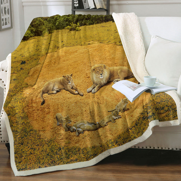 products/Animals-Art-Smiley-Face-Lions-Throw-Blanket