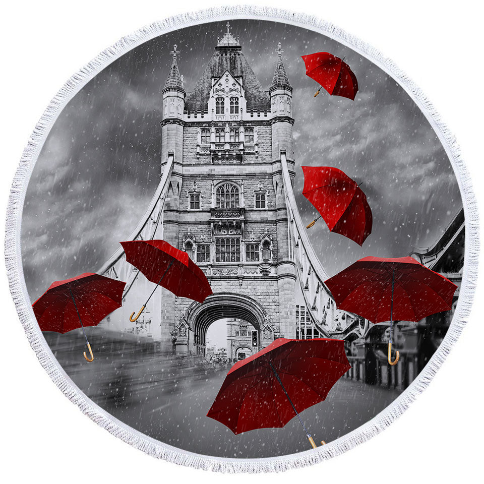 Artistic Photo London Bridge Round Towel