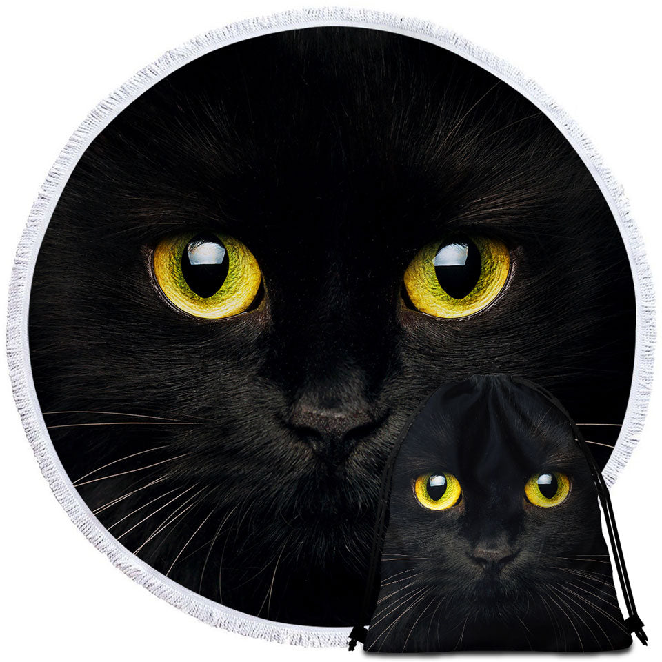 Black Cat with Yellow Eyes Circle Beach Towel