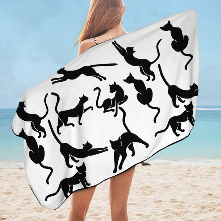 Black and White Microfiber Beach Towel with Cat Silhouettes
