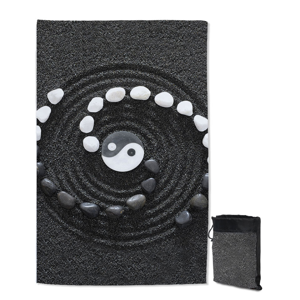 Black and White Stones Yin and Tang Travel Beach Towel