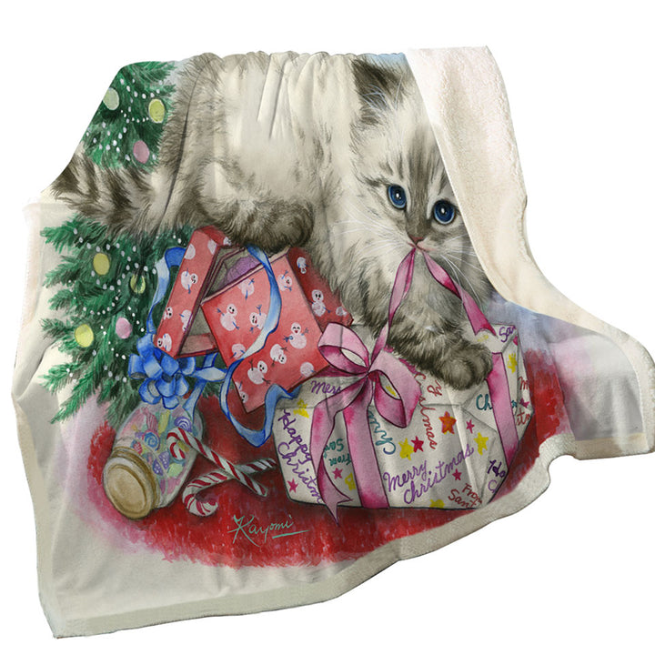 Christmas Lightweight Blankets Design Cute Kitten is Opening Presents